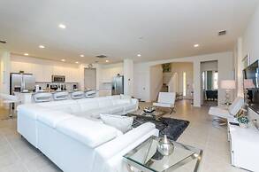 Cool and Modern 9 Bed 7 Ba Villa Pool & Spa 6160boa