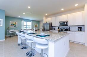 Cool and Modern 9 Bed 7 Ba Villa Pool & Spa 6160boa