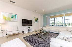 Cool and Modern 9 Bed 7 Ba Villa Pool & Spa 6160boa