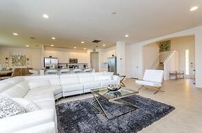 Cool and Modern 9 Bed 7 Ba Villa Pool & Spa 6160boa