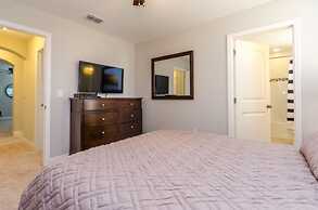 Elegant 5 Bed 4,5 Ba Villa Game Room Pool Spa 5298w