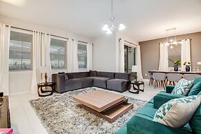 1780spp New 7 Bedroom 5 Bathroom Solara Villa