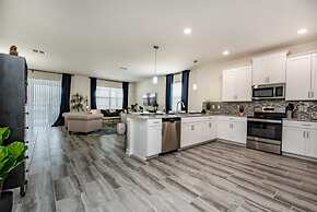 Furnished 8 Bed 5 Bath Villa