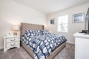 Furnished 8 Bed 5 Bath Villa