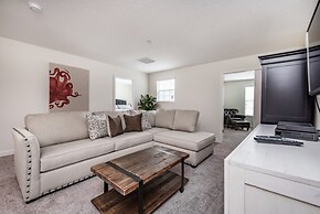 Furnished 8 Bed 5 Bath Villa