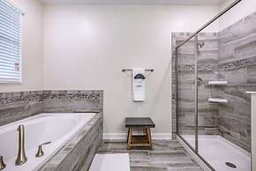 Furnished 8 Bed 5 Bath Villa