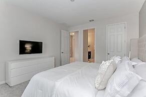 6 BD 5 BH Villa Game Room Spa Pool