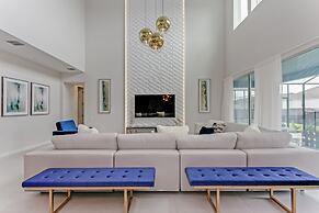 6 BD 5 BH Villa Game Room Spa Pool