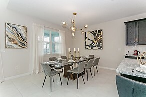 6 BD 5 BH Villa Game Room Spa Pool