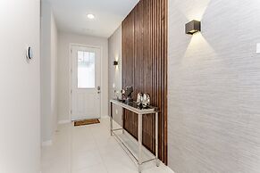 6 BD 5 BH Villa Game Room Spa Pool