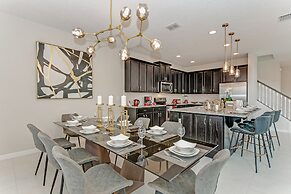 6 BD 5 BH Villa Game Room Spa Pool