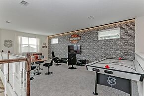 6 BD 5 BH Villa Game Room Spa Pool