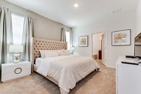 5280oak Luxury Ne 6 Bedroom 4.bath Home