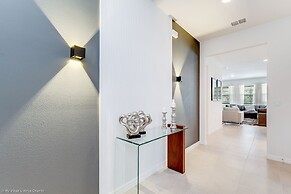 5280oak Luxury Ne 6 Bedroom 4.bath Home