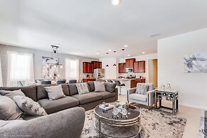 5280oak Luxury Ne 6 Bedroom 4.bath Home