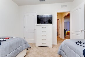 5280oak Luxury Ne 6 Bedroom 4.bath Home