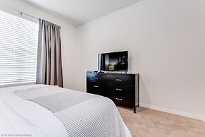 5280oak Luxury Ne 6 Bedroom 4.bath Home