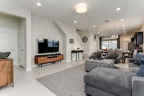 5 BED 5 Bath Resort Villa