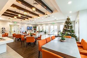 Amazing Location Modern Townhome Close To Disney