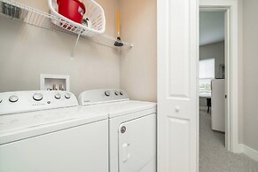 Amazing Location Modern Townhome Close To Disney