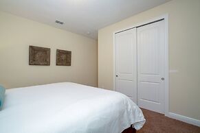 Family Friendly 8 Bed Villa with Pool & Spa