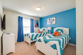 9 Bed Villa with Games, Pool & Spa