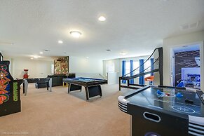 9 Bed Villa with Games, Pool & Spa