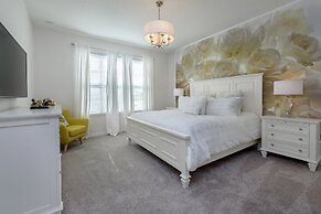 Exquisite 9bed 6.5ba Villa