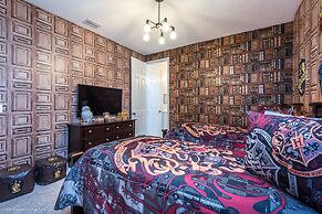 Exquisite 9bed 6.5ba Villa