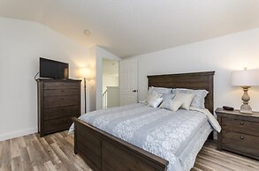 5 Bedroom 3.5 Bathroom Pool Villas