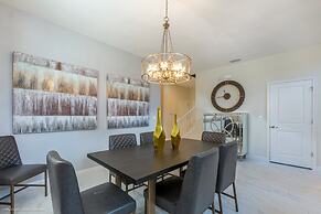 5 Bedroom 5 Solterra Resort