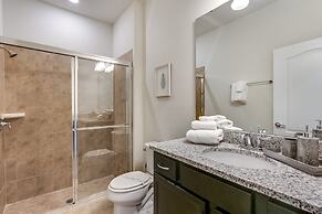 5brm Tiki Bar on Site & Restaurant