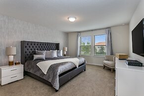 5brm Tiki Bar on Site & Restaurant