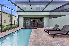 5brm Tiki Bar on Site & Restaurant