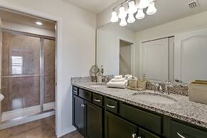 5brm Tiki Bar on Site & Restaurant