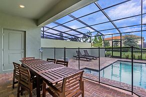 5brm Tiki Bar on Site & Restaurant