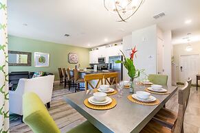 Luxury Champions Gate 4 Bedroom Town Home