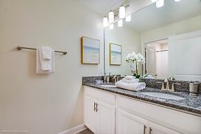 Luxury Champions Gate 4 Bedroom Town Home