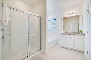 5 Bdrm Solterra New Home