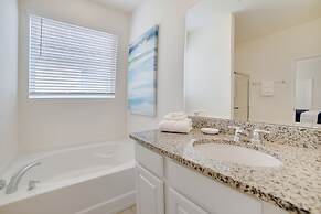 5 Bdrm Solterra New Home