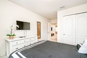 1939majorca Fantastic 5 Bed 4 Bathroom Town Home