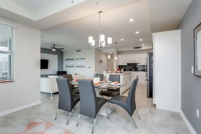 Beautiful 2 Bdrm 2 BA Condo