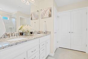 5 Bed 5 Ba Solterra Villa with Pool & Spa