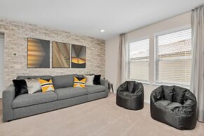 5 Bed 5 Ba Solterra Villa with Pool & Spa