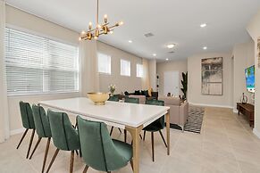 5 Bed 5 Ba Solterra Villa with Pool & Spa