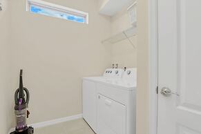 5 Bed 5 Ba Solterra Villa with Pool & Spa