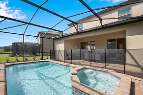 5 Bed 5 Ba Solterra Villa with Pool & Spa