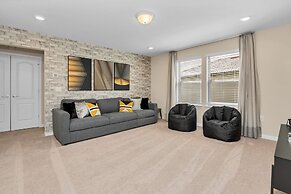 5 Bed 5 Ba Solterra Villa with Pool & Spa