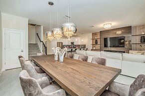 Champions Gate 9 Bedroom Villa with Pool & Spa