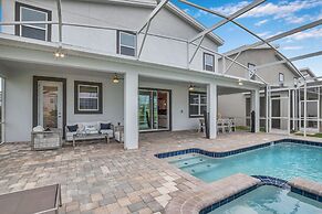 Champions Gate 9 Bedroom Villa with Pool & Spa